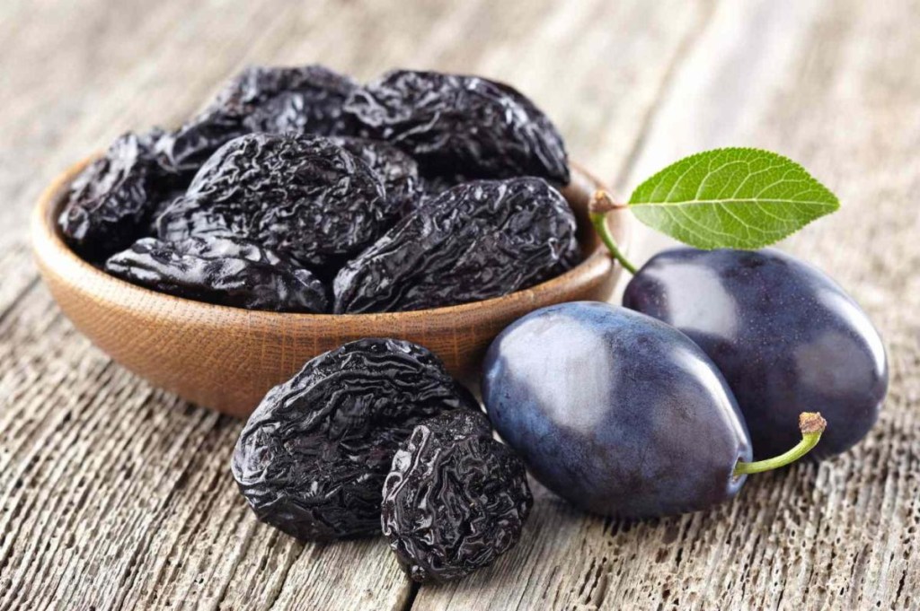 Prunes – The Dark Horse of&nbsp;Superfoods